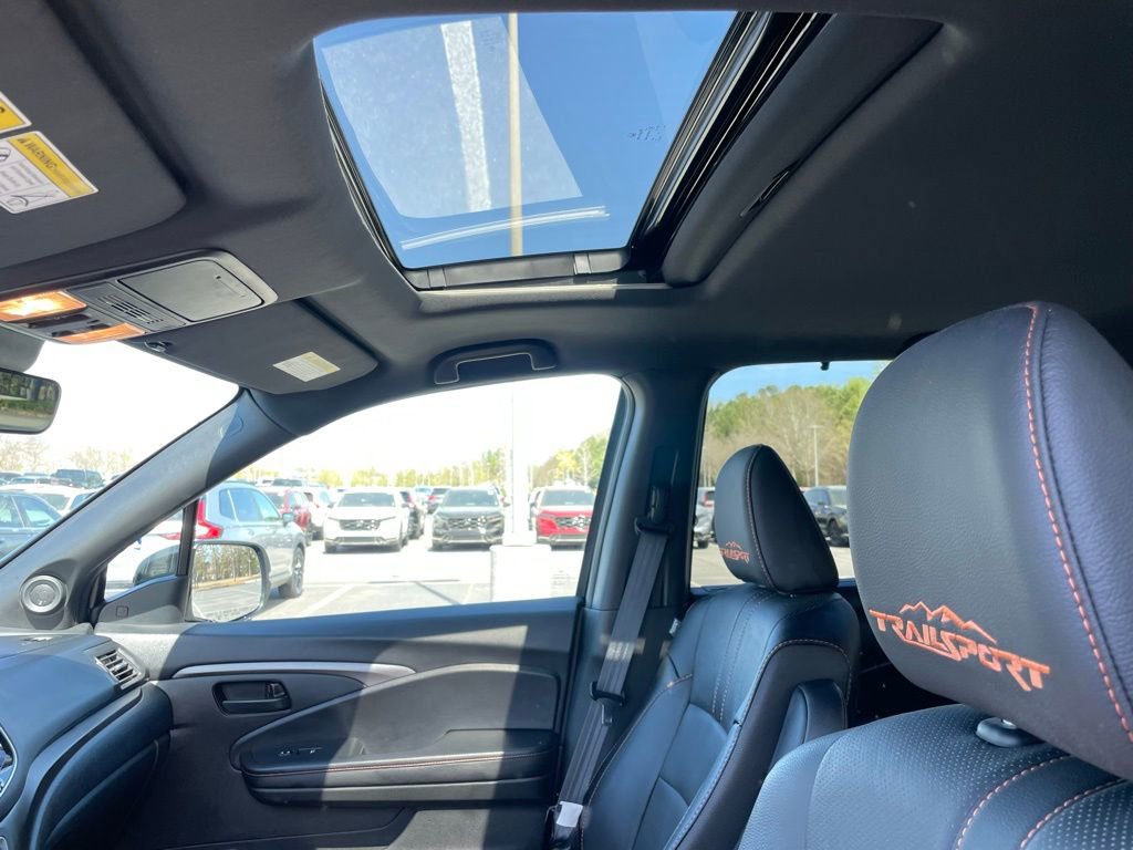Certified 2023 Honda Passport TrailSport image 29