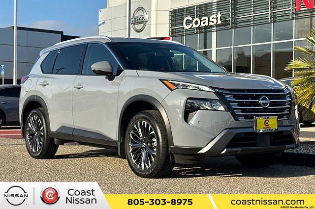 Used 2025 Nissan Rogue SL w/ Tech Package