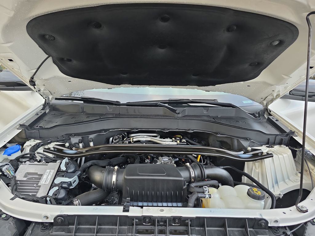 Used 2022 Ford Explorer Platinum w/ Equipment Group 601A image 33