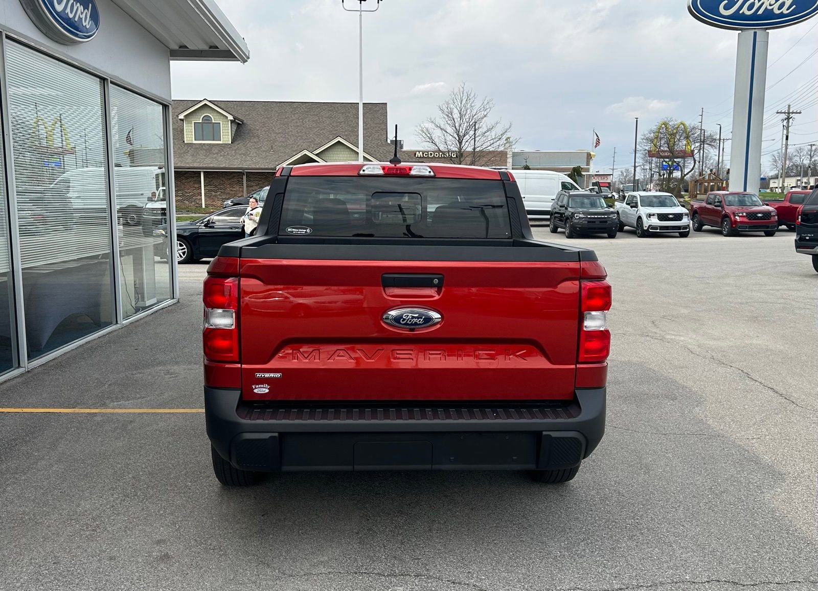Used 2023 Ford Maverick Lariat image 6