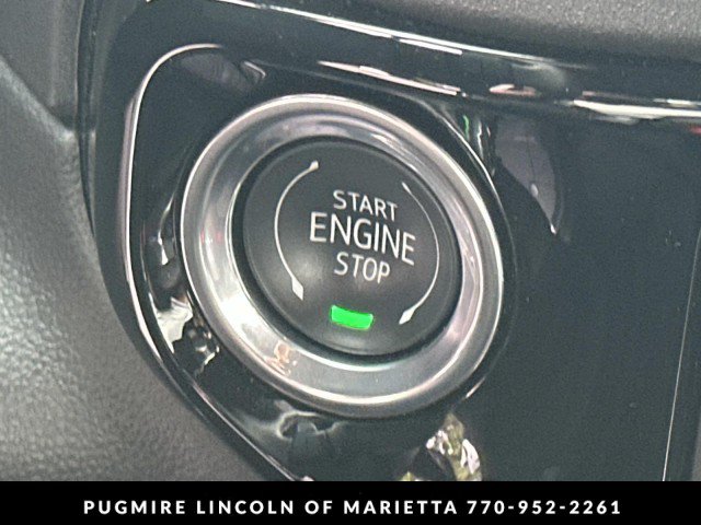 Used 2025 Chevrolet Silverado 1500 High Country AWD/4WD image 31