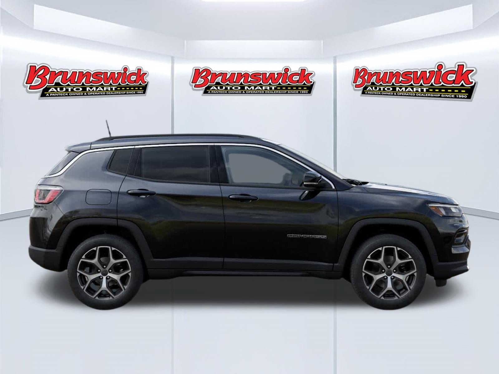 New 2026 Jeep Compass Limited AWD/4WD image 21