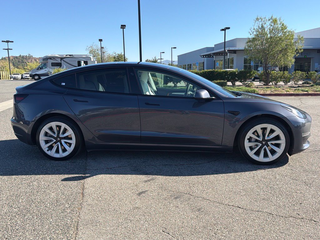 Used 2022 Tesla Model 3 Long Range AWD/4WD image 6
