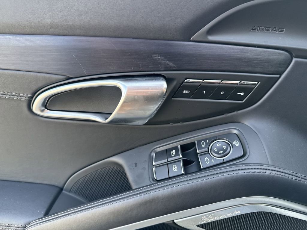 Used 2025 Porsche 718 Boxster GTS image 17