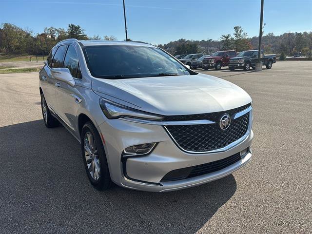 Used 2022 Buick Enclave Avenir w/ Avenir Technology Package image 6