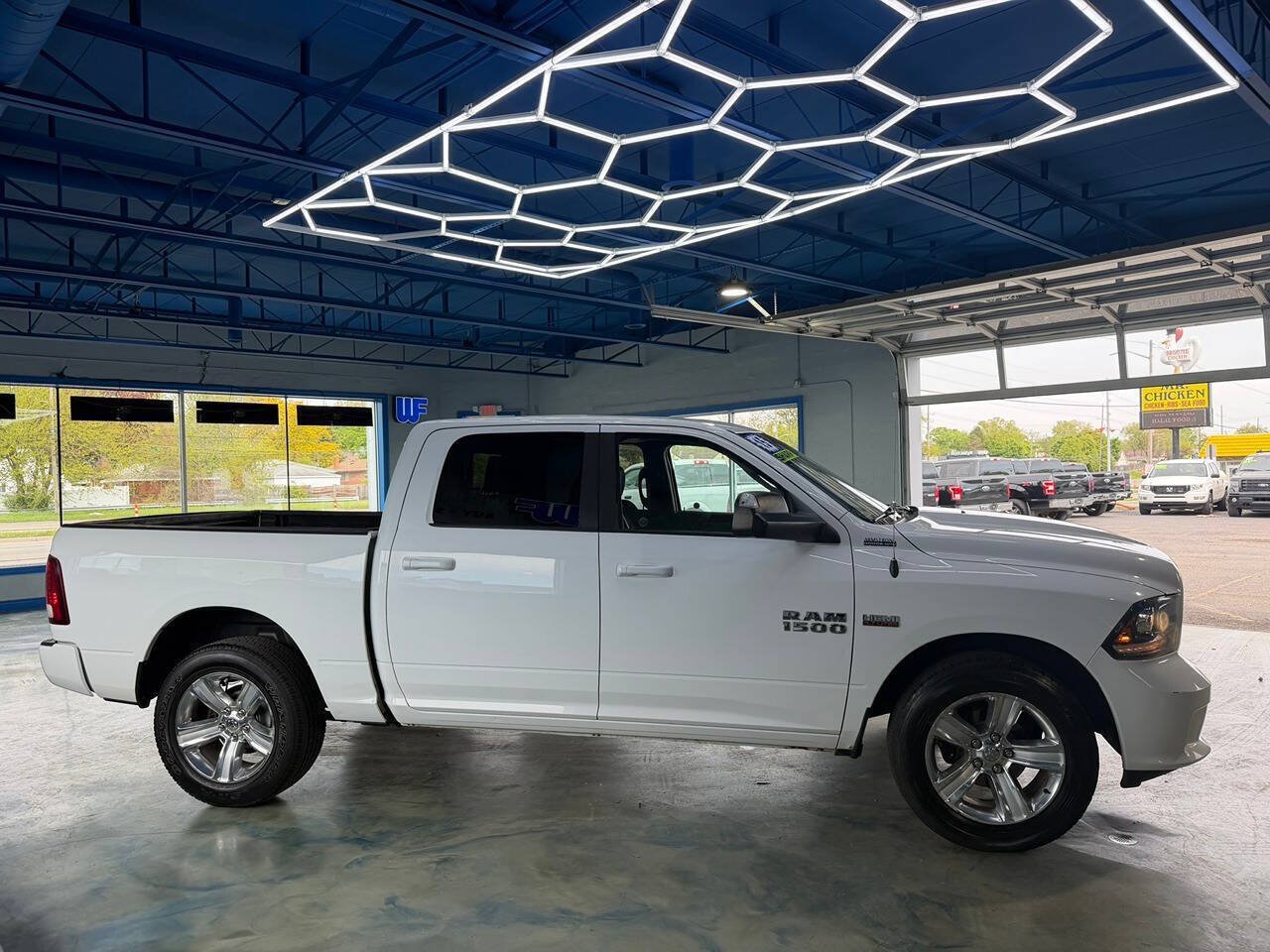 Used 2015 RAM 1500 Sport AWD/4WD image 4