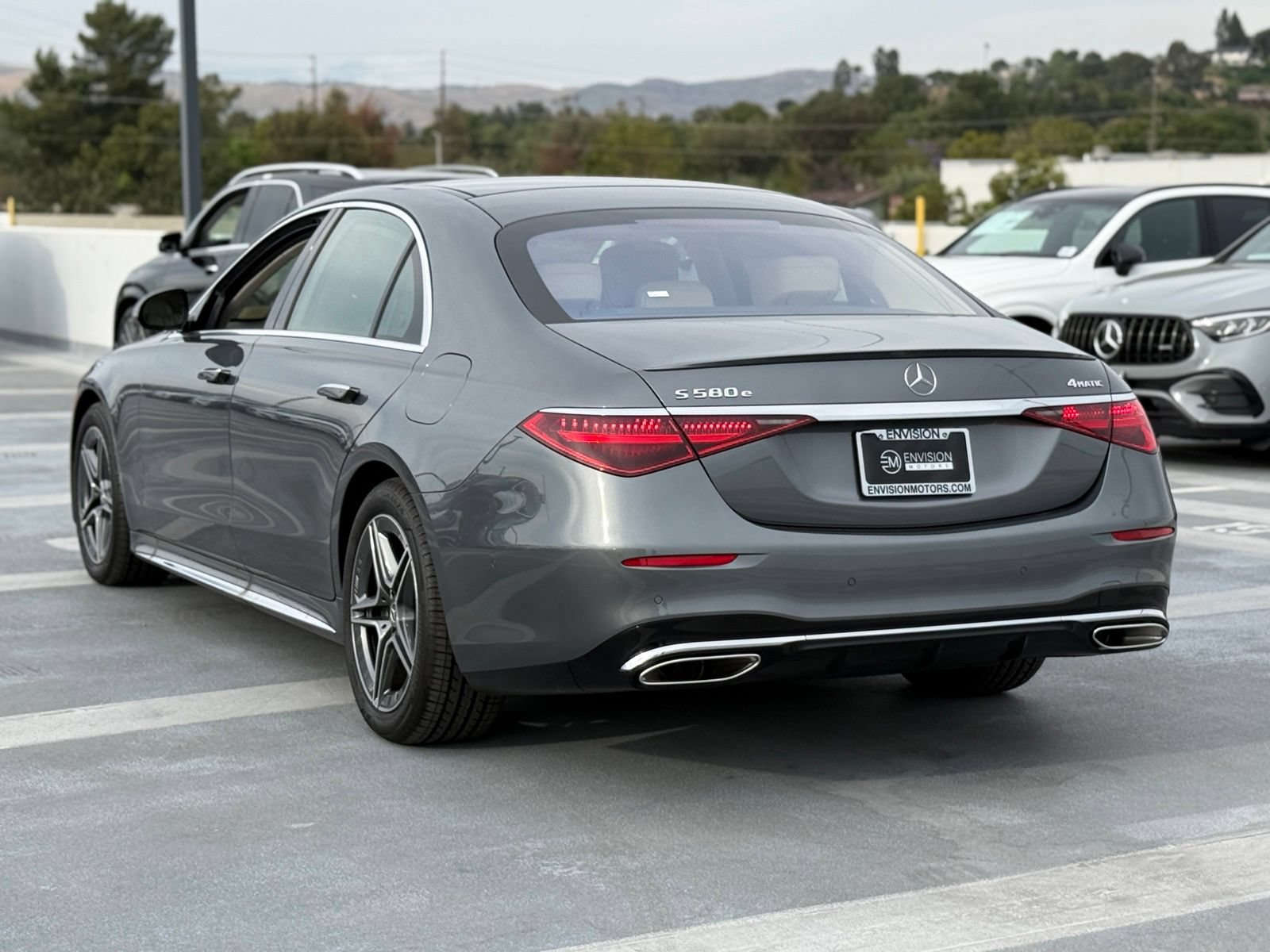 New 2026 Mercedes-Benz S 580e 4MATIC Sedan image 11