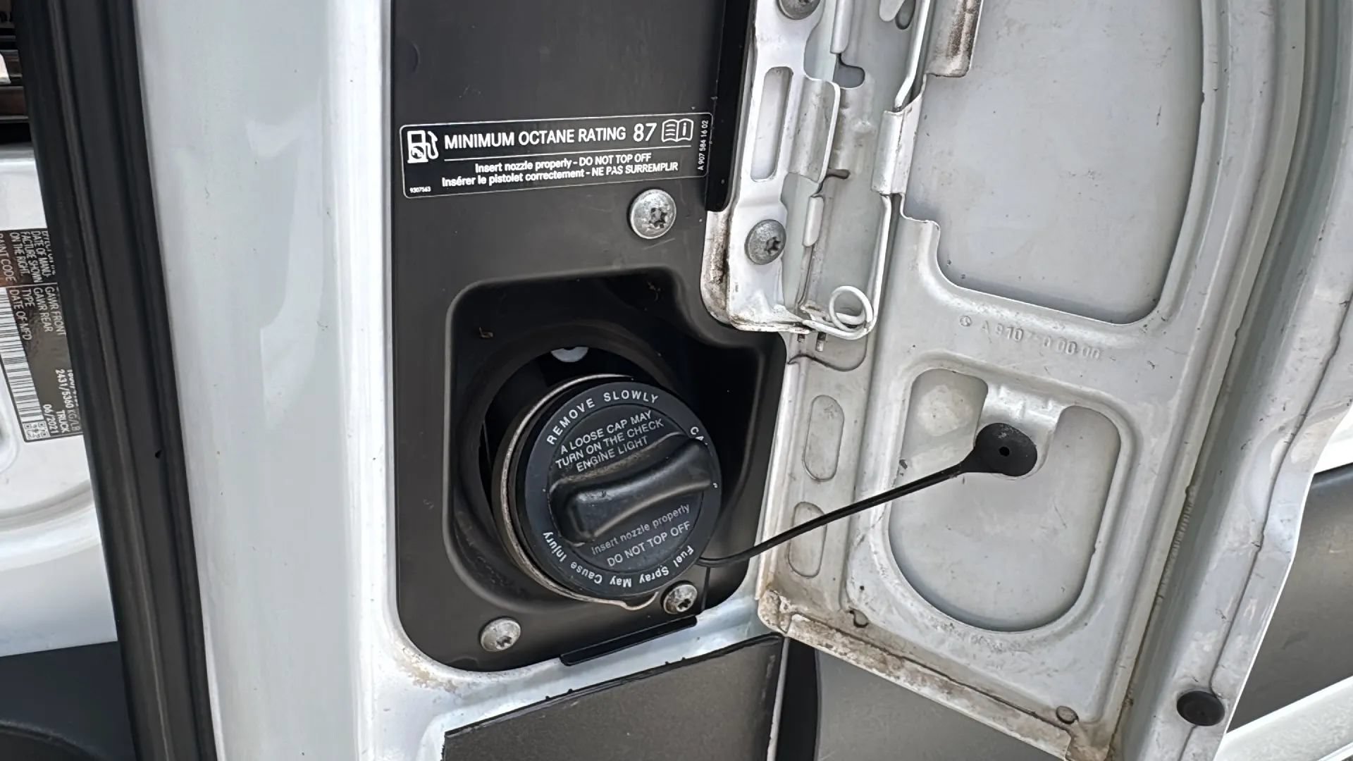 Used 2021 Freightliner Sprinter 2500 RWD image 35