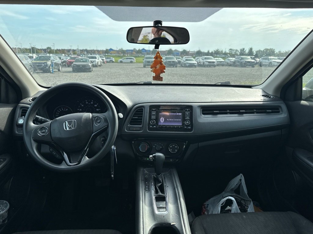 Used 2018 Honda HR-V LX image 18