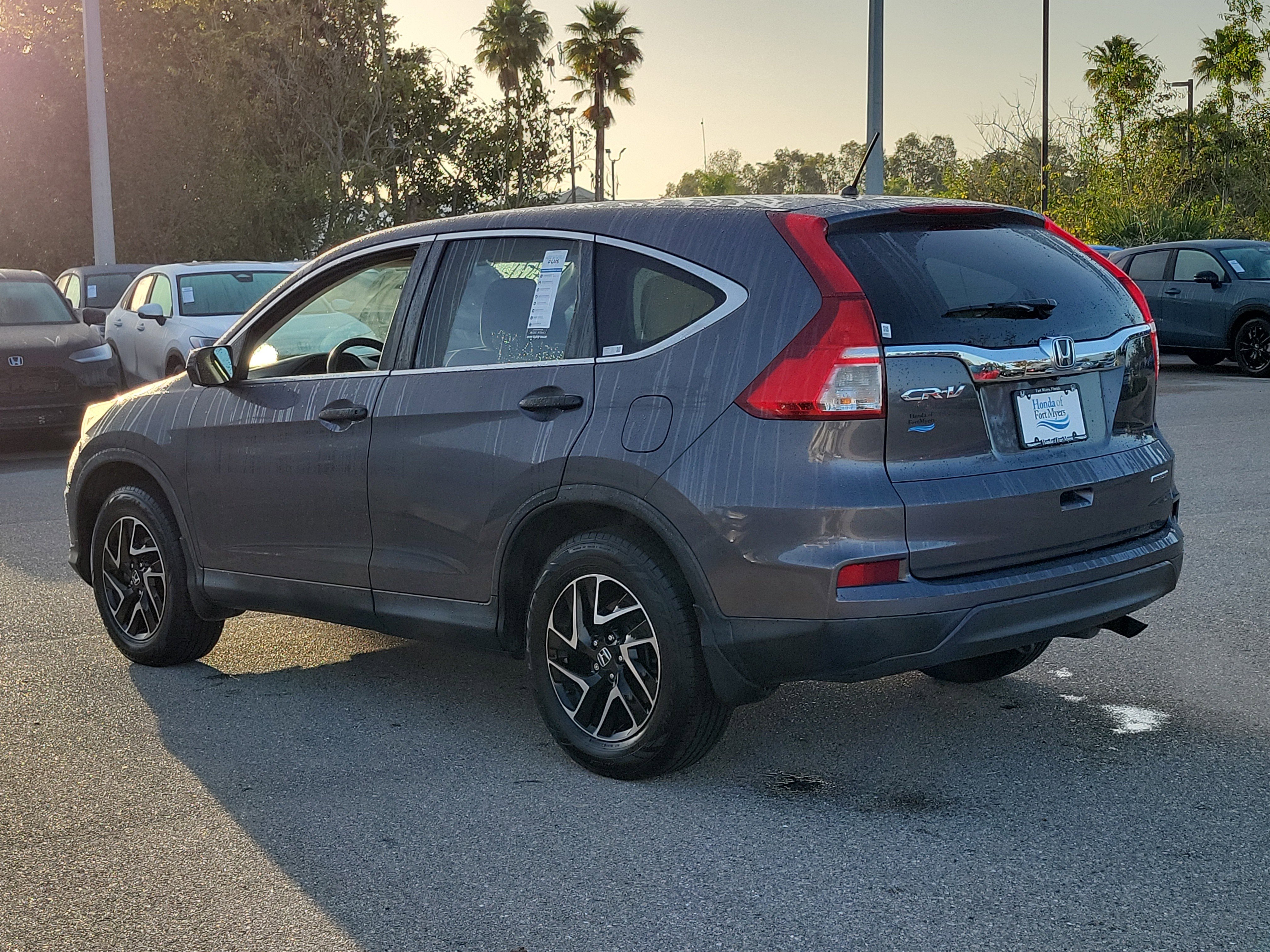 Used 2016 Honda CR-V SE image 4