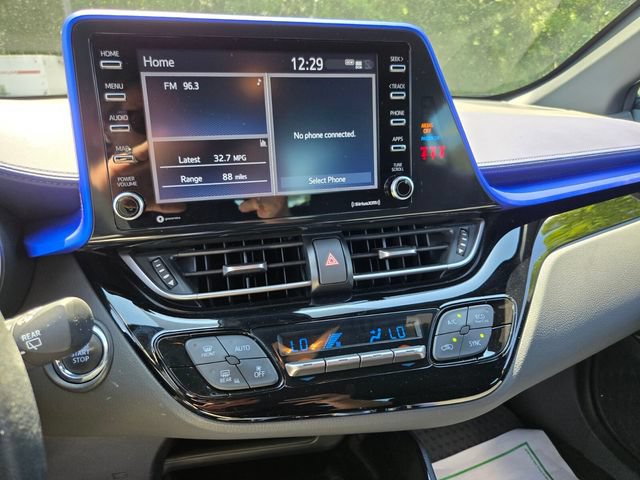 Used 2020 Toyota C-HR XLE FWD image 25