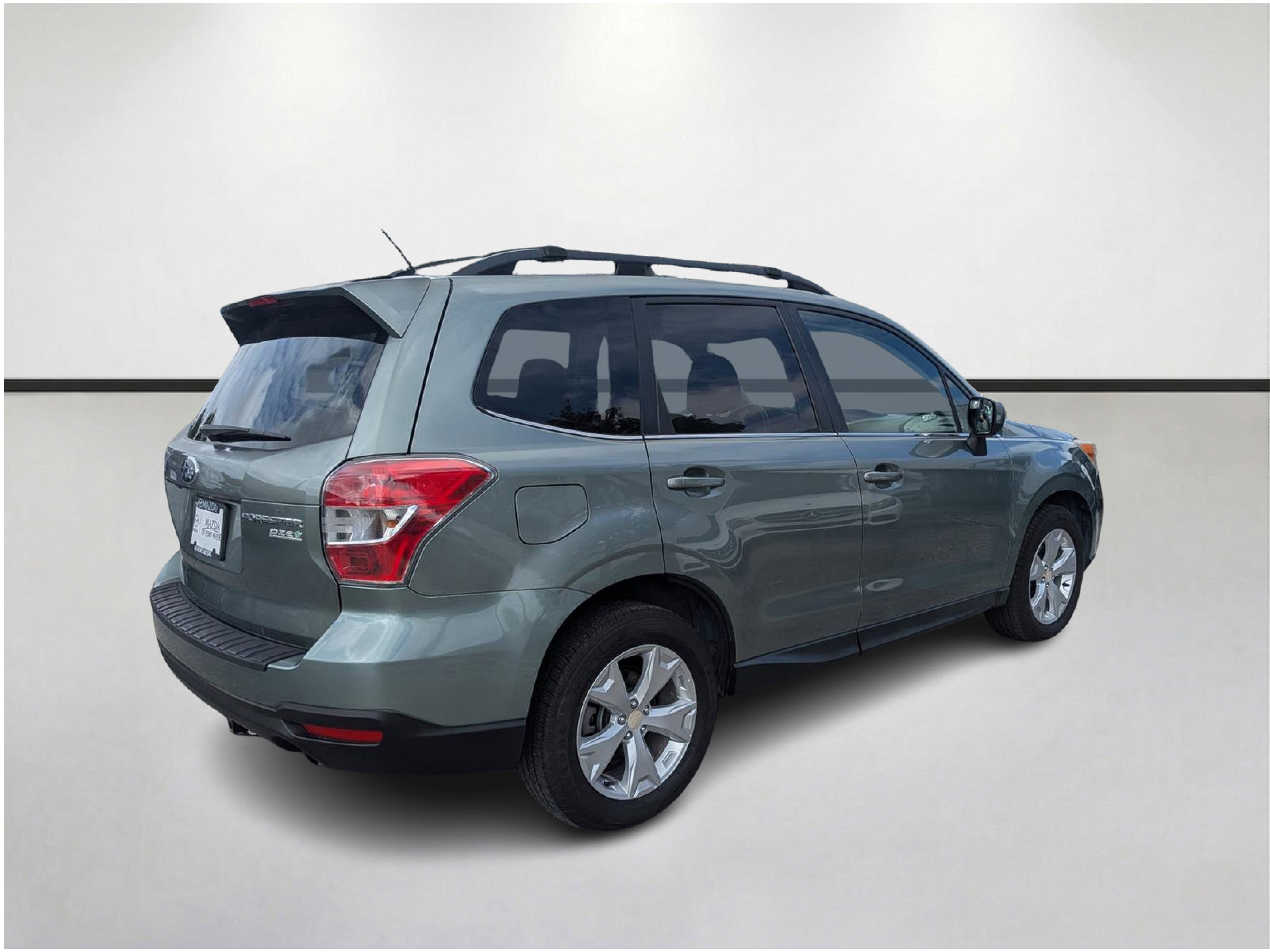 Used 2014 Subaru Forester 2.5i Limited w/ Popular Package #2 image 4