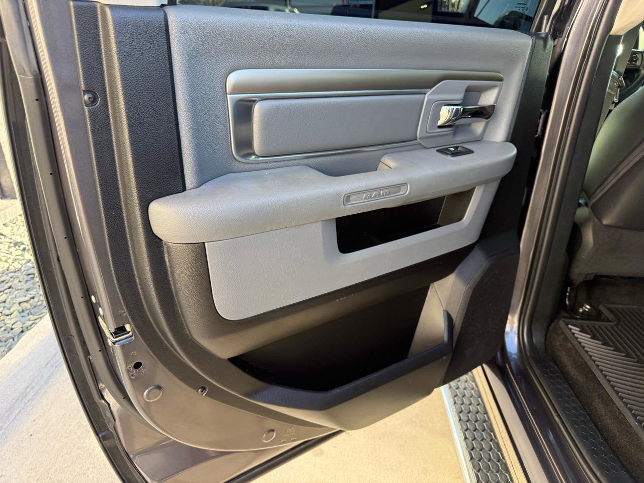 Used 2018 RAM 1500 Lone Star image 15