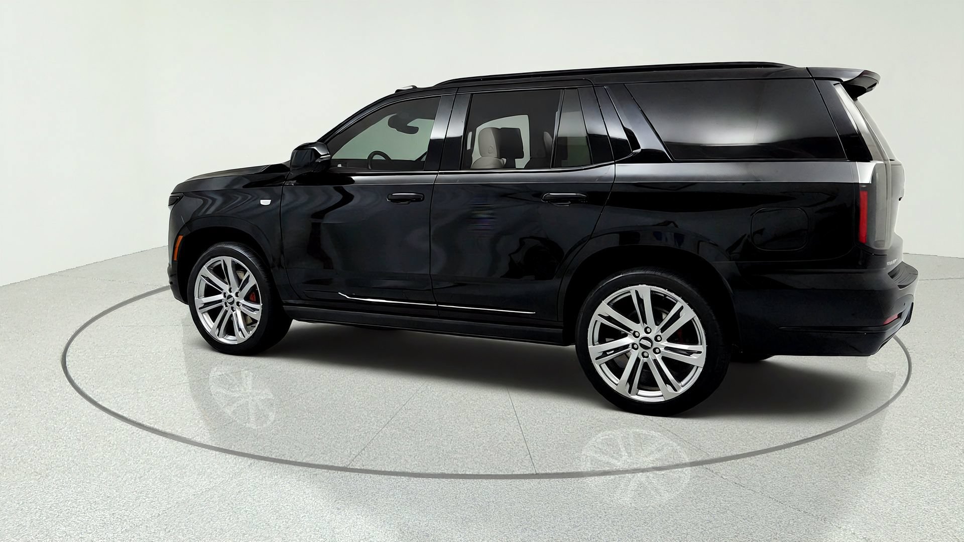 Used 2025 Cadillac Escalade Sport Platinum w/ LPO, Floor Liner Package AWD/4WD image 3