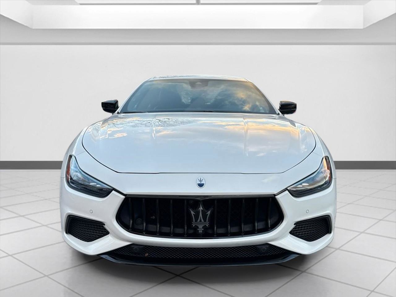Used 2022 Maserati Ghibli Modena Q4 AWD/4WD image 5