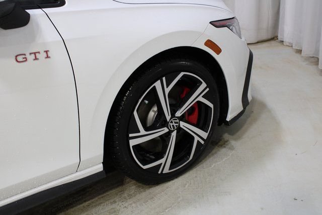 New 2026 Volkswagen GTI SE FWD image 27