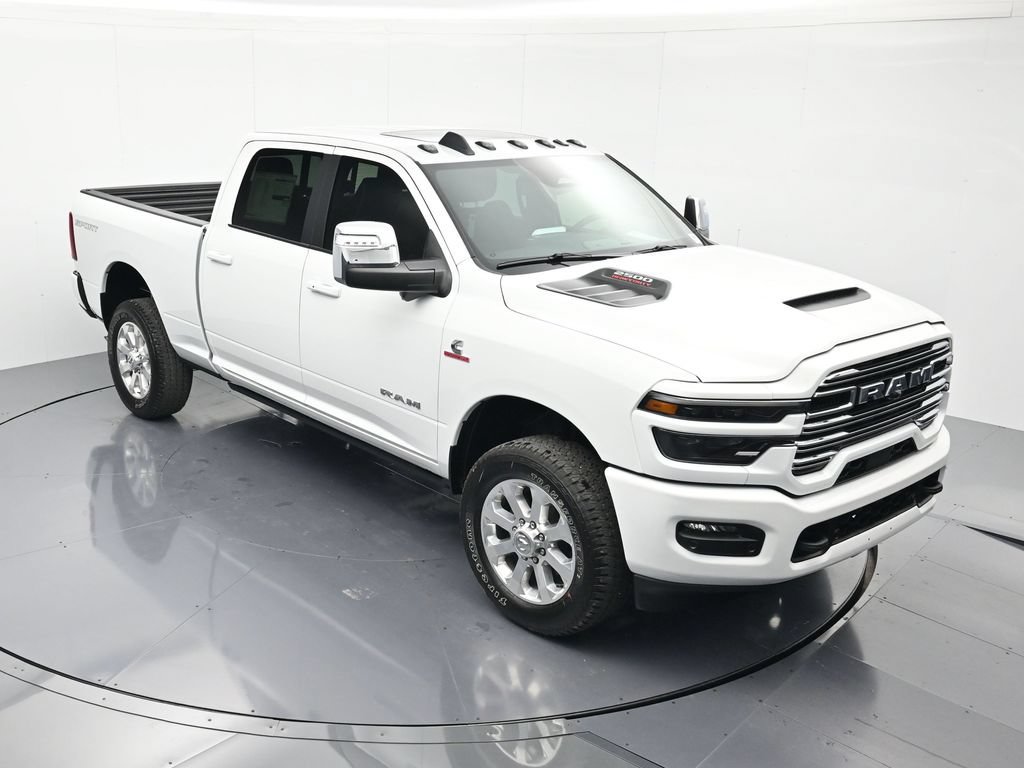 New 2026 RAM 2500 Laramie AWD/4WD image 32