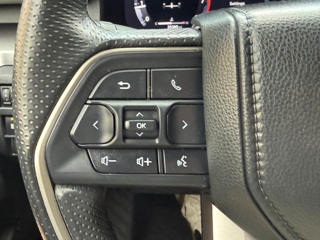 Used 2025 Toyota 4Runner TRD Sport AWD/4WD image 19