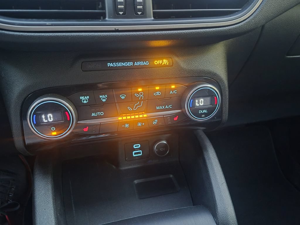 Used 2021 Ford Escape SEL AWD/4WD image 29