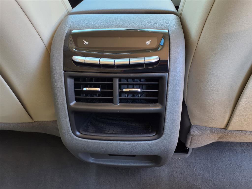 Used 2024 Cadillac XT5 Premium Luxury FWD image 14