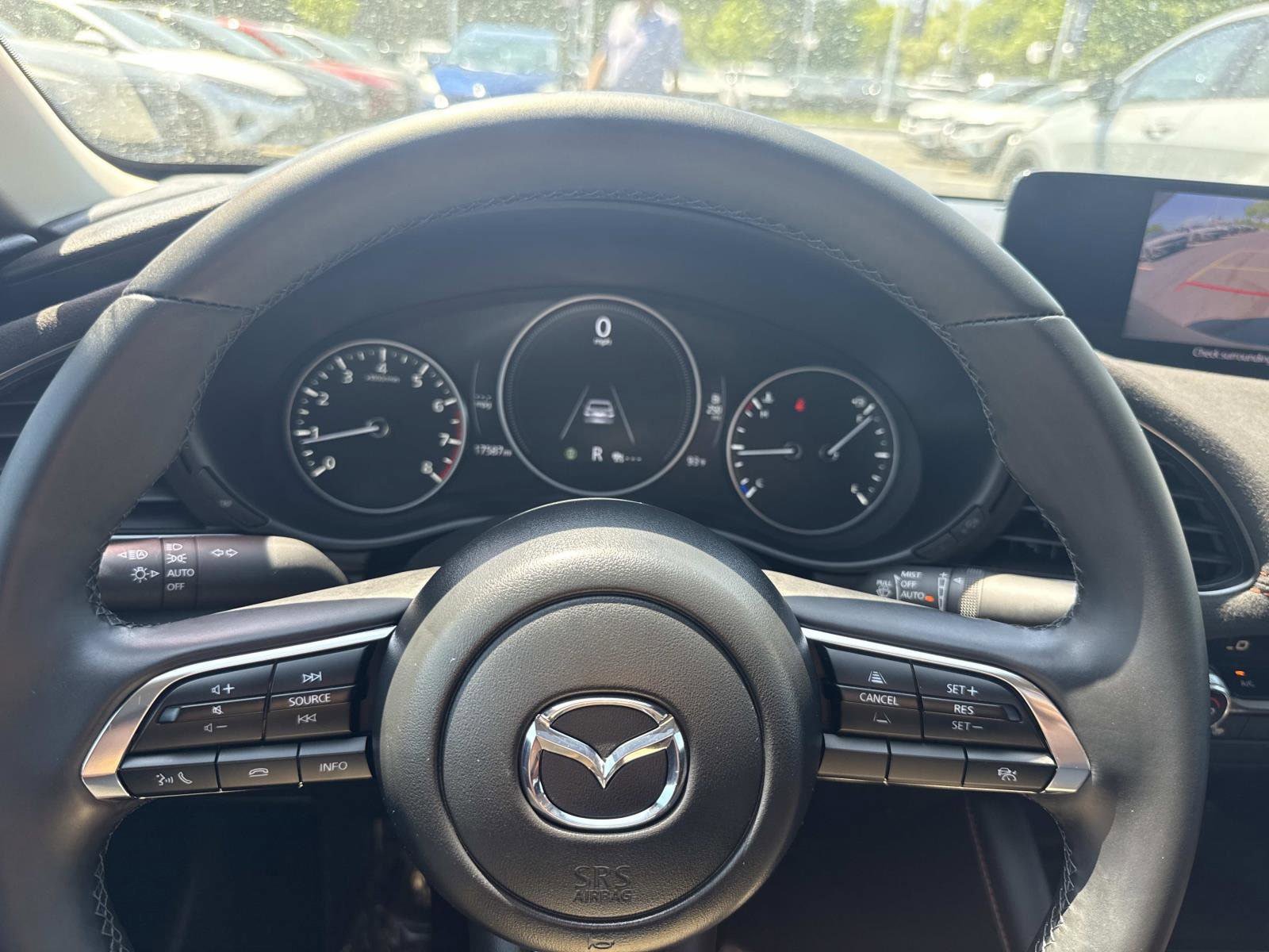 Used 2025 MAZDA MAZDA3 s AWD/4WD image 28