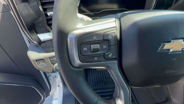 Used 2023 Chevrolet Silverado 1500 LT AWD/4WD image 20