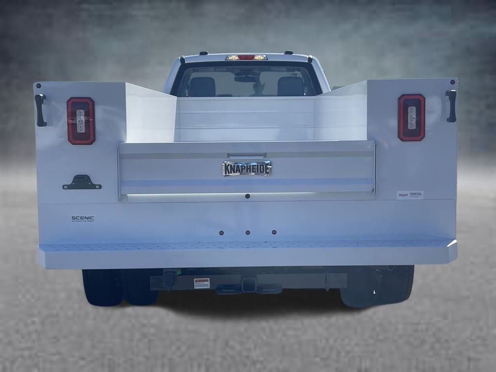 New 2025 Ford F550 4x4 Regular Cab Super Duty image 17