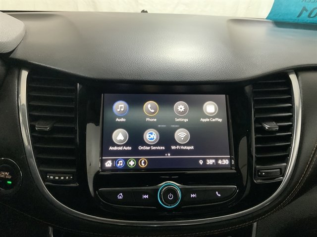 Used 2019 Chevrolet Trax Premier w/ Midnight Edition AWD/4WD image 26