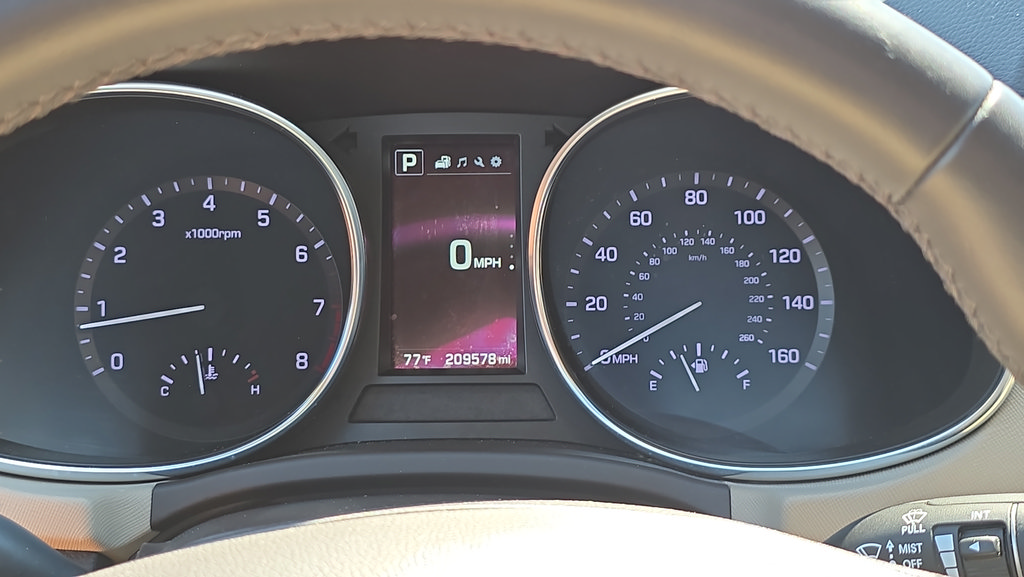 Used 2017 Hyundai Santa Fe Sport AWD/4WD image 17