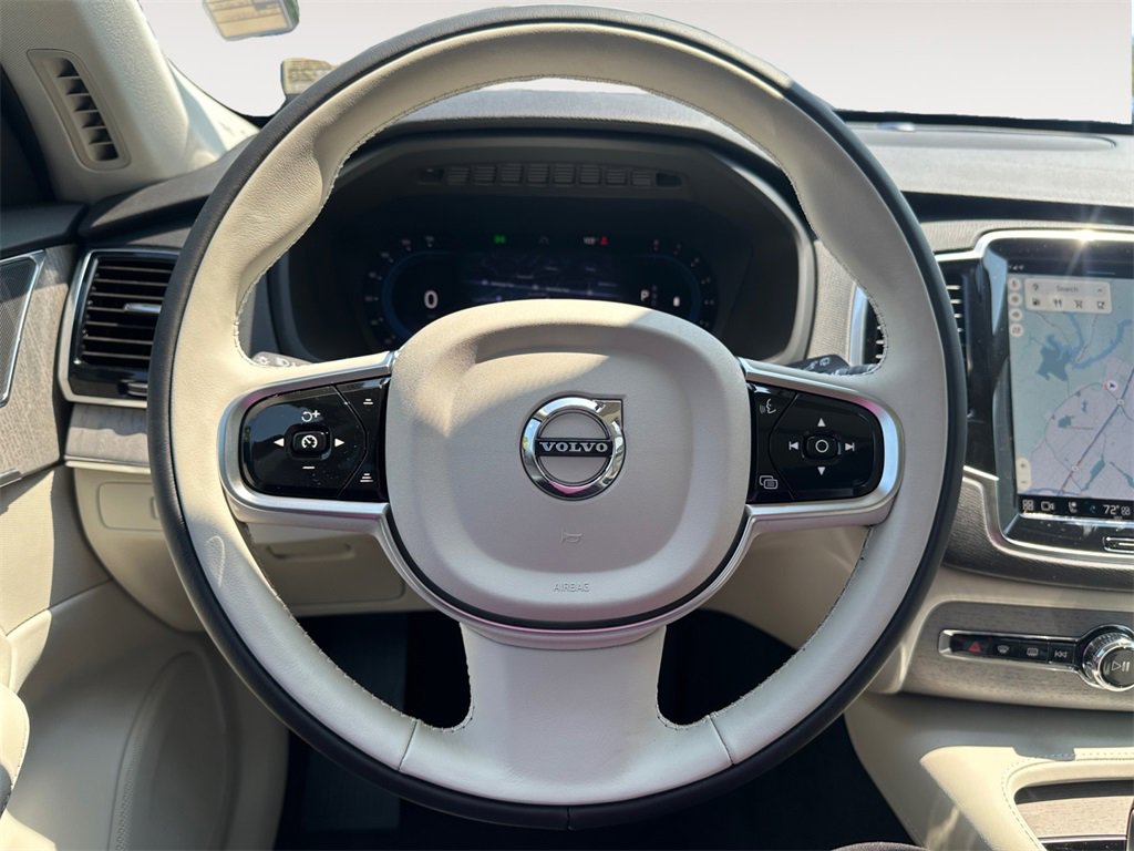 New 2025 Volvo XC90 B6 Plus w/ Protection Package Premier image 12