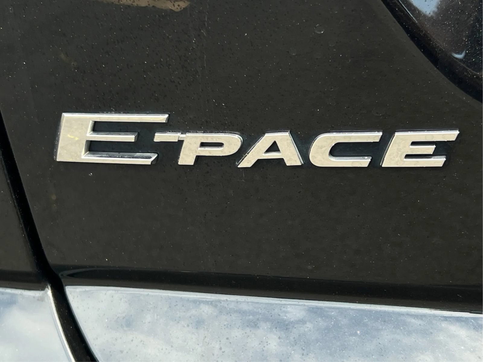 Used 2022 Jaguar E-PACE SE AWD/4WD image 30