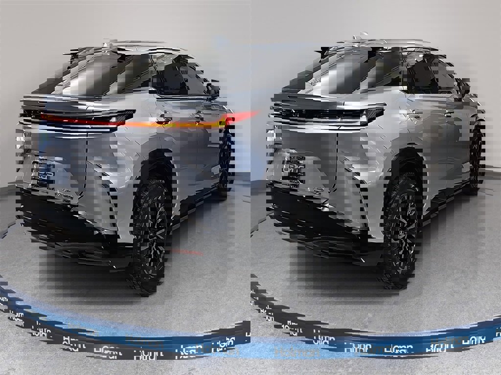 New 2026 Lexus RZ 450e AWD image 5