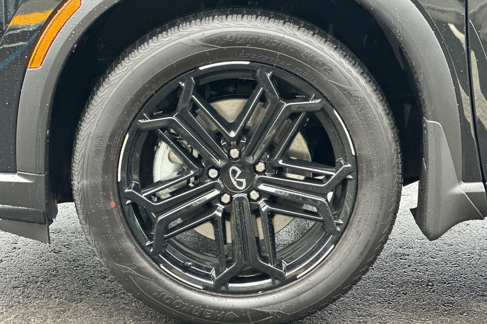 New 2026 INFINITI QX60 Sport w/ Dark Cargo Package image 34