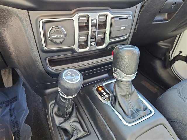 Used 2023 Jeep Gladiator Sport image 16