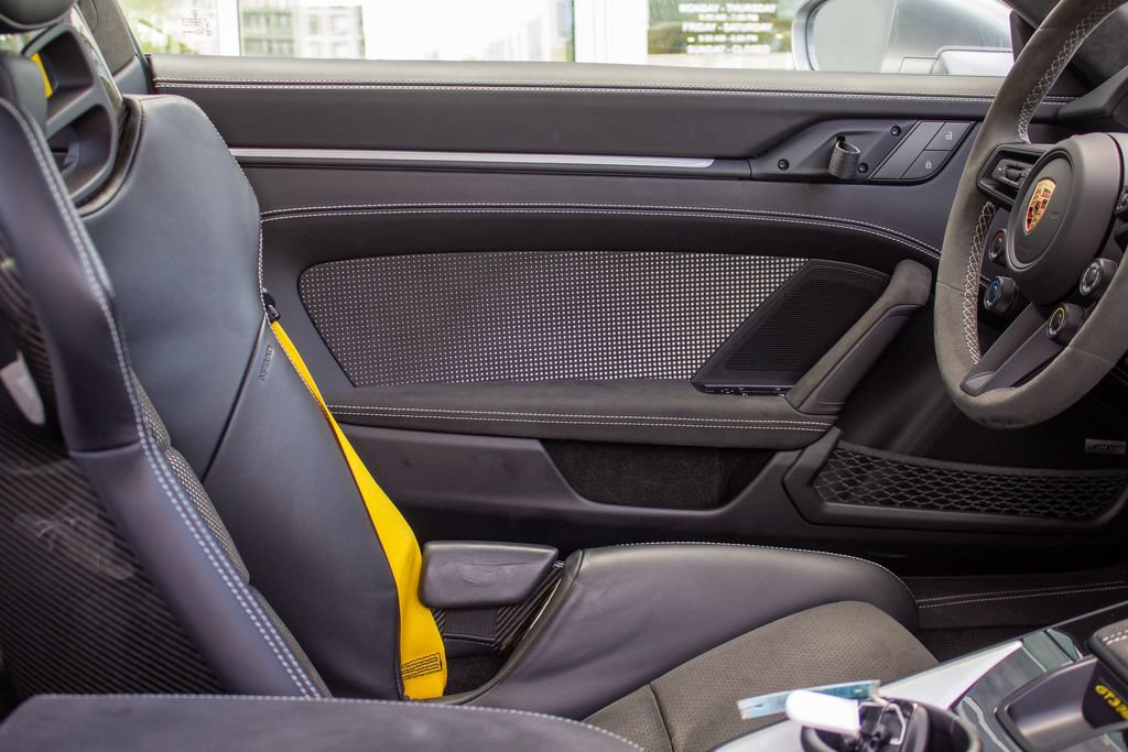 Used 2025 Porsche 911 GT3 RS RWD image 18