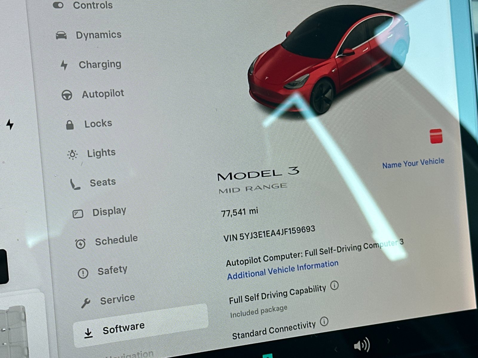 Used 2018 Tesla Model 3 Mid Range image 25