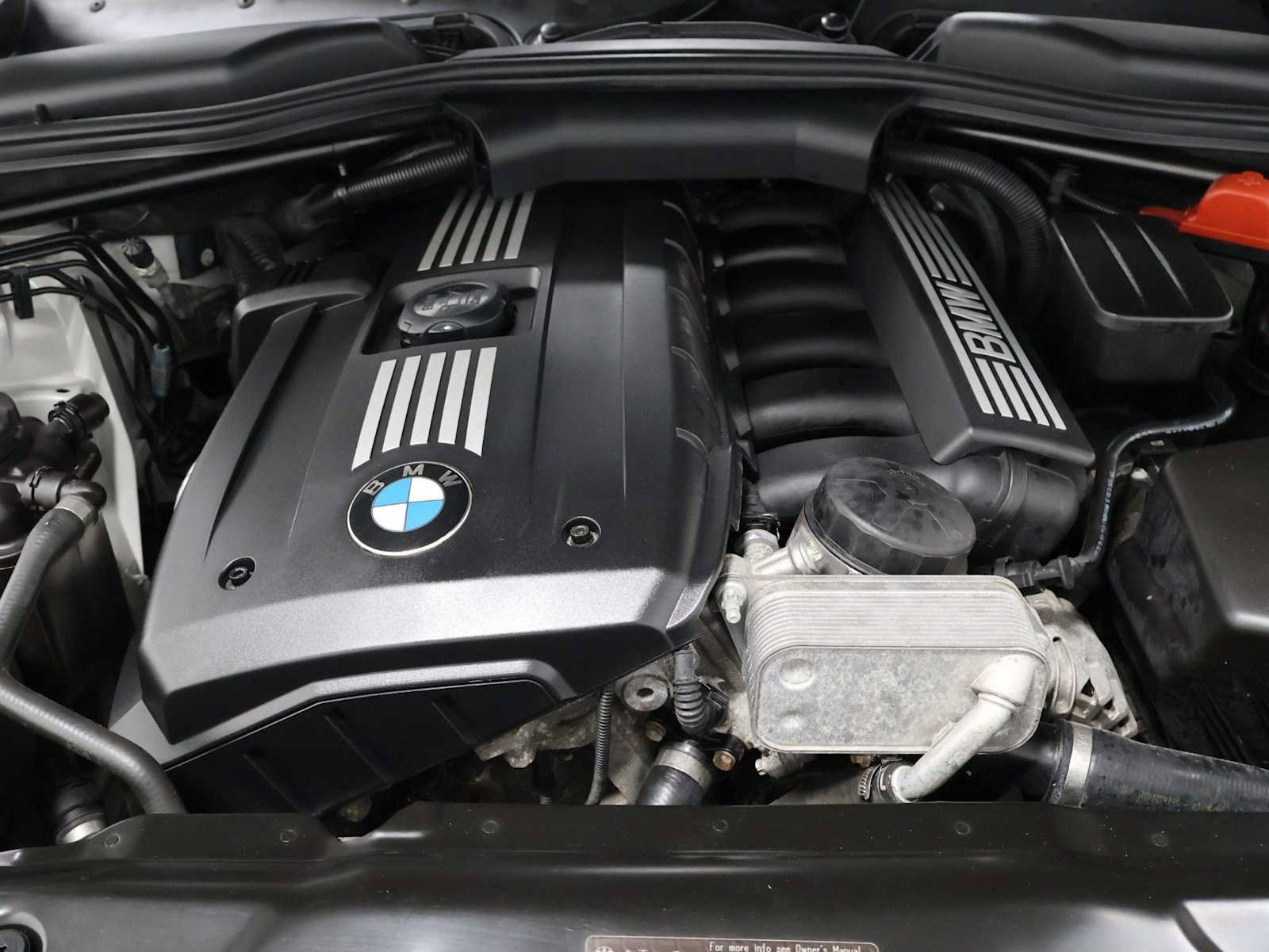Used 2009 BMW 528i xDrive Sedan AWD/4WD image 37