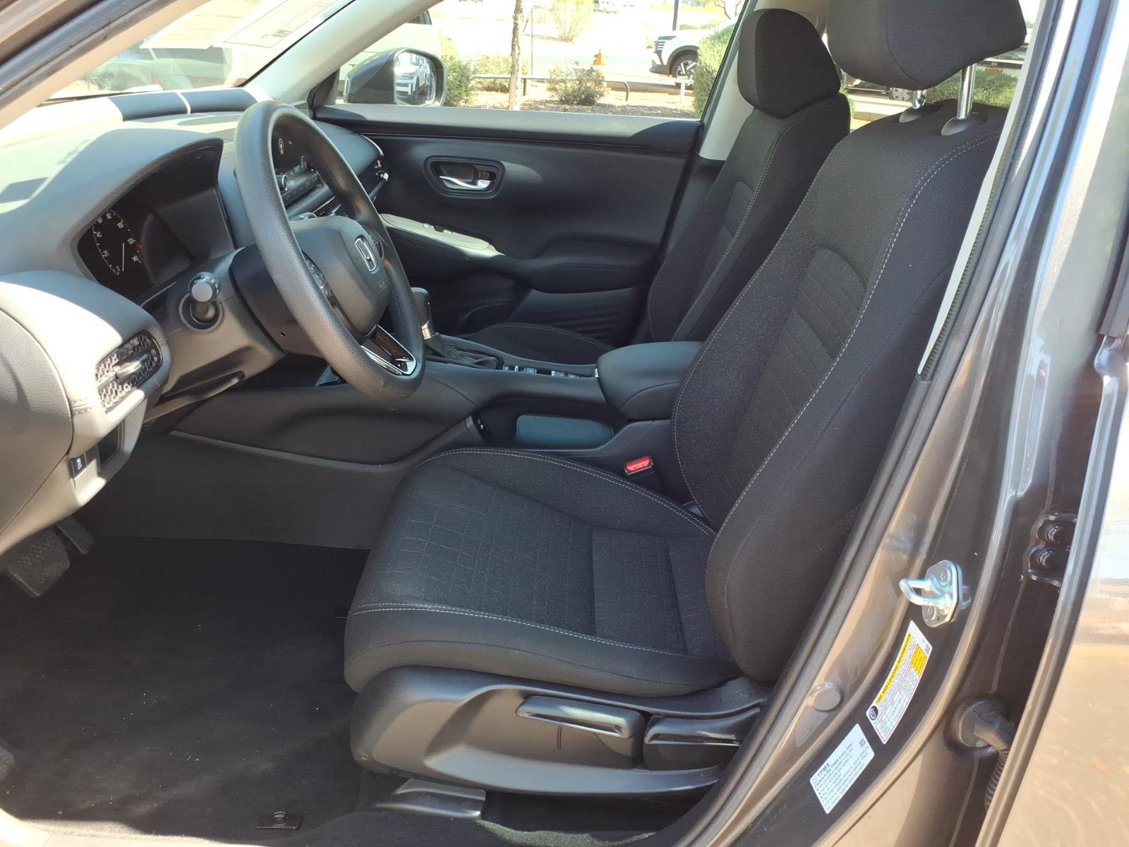 Used 2024 Honda HR-V LX image 13