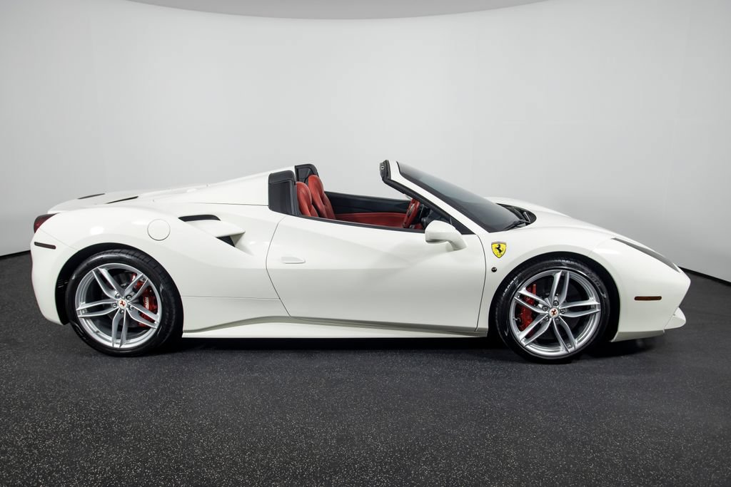 Used 2017 Ferrari 488 Spider RWD image 68