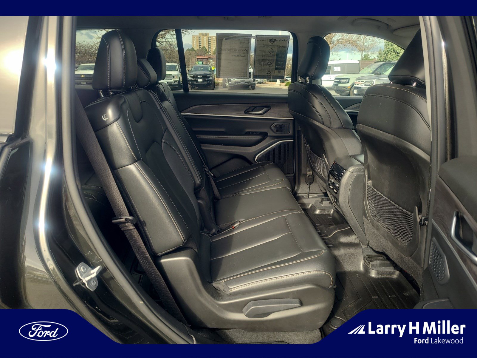 Used 2023 Jeep Grand Cherokee L Limited image 18