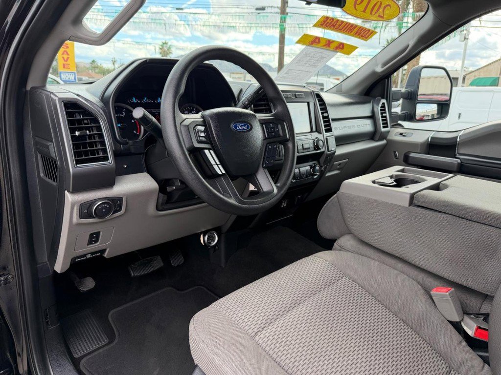 Used 2019 Ford F450 XLT image 16