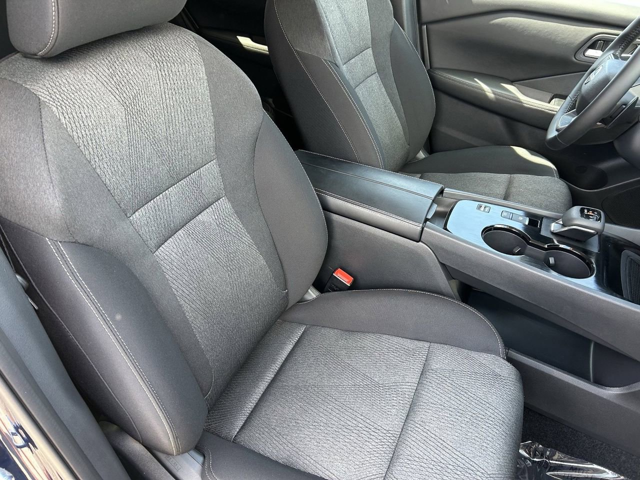 Certified 2026 Nissan Rogue SV image 10