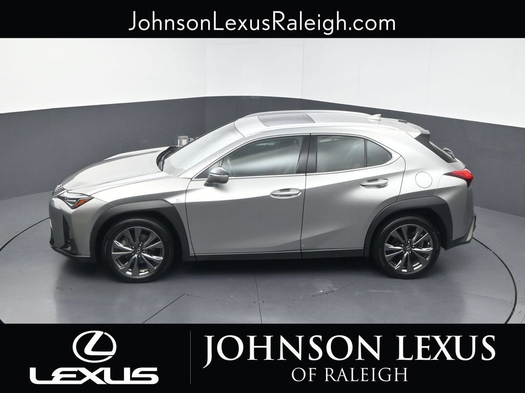 Used 2019 Lexus UX 200 F Sport w/ F Sport Premium Package FWD image 30