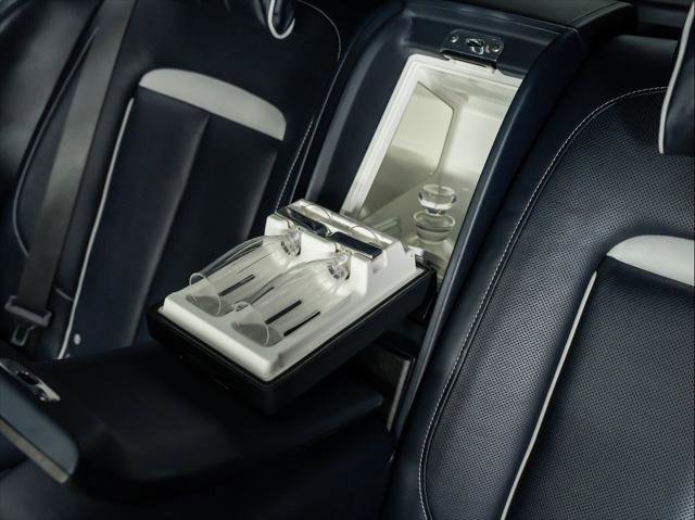 Used 2020 Rolls-Royce Cullinan image 33