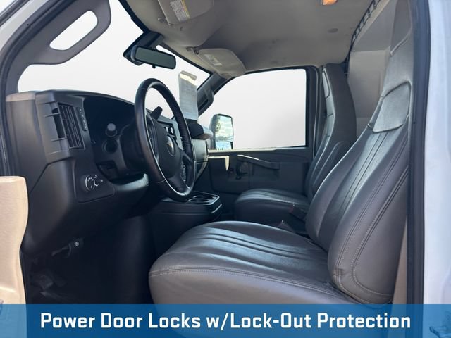 Used 2021 Chevrolet Express 3500 w/ Power Convenience Package RWD image 12