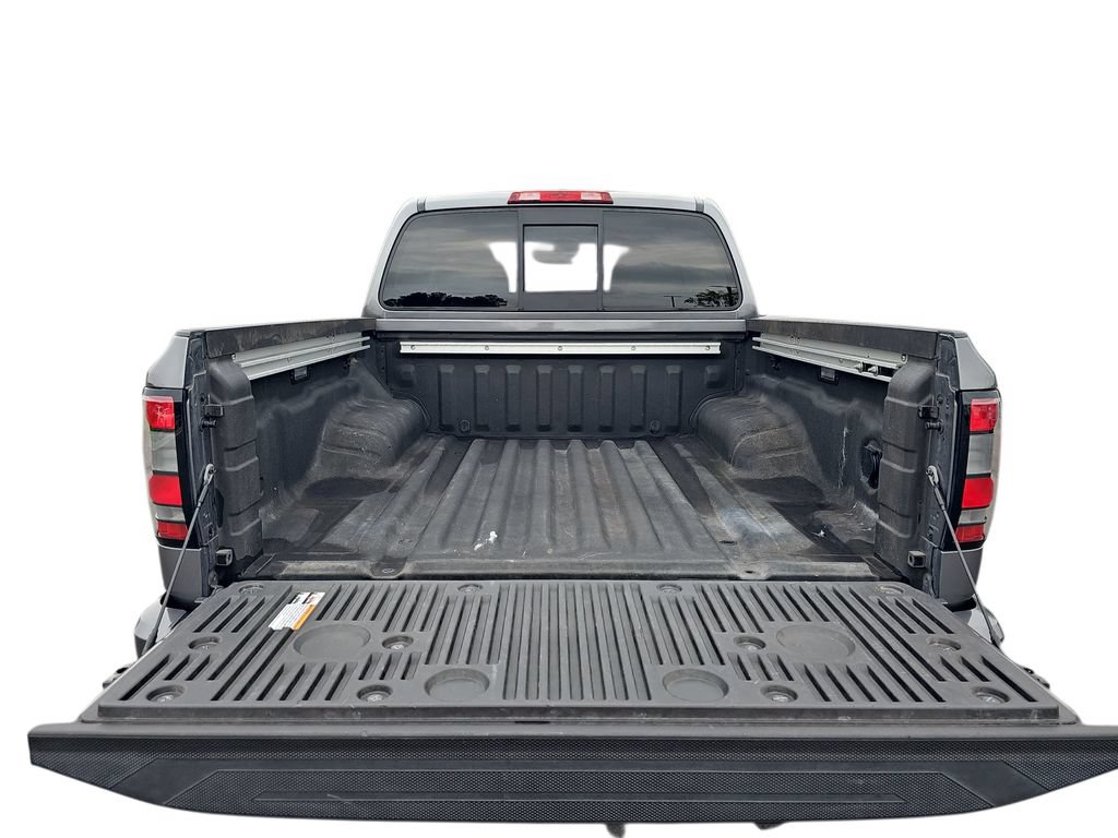 Used 2022 Nissan Frontier SV AWD/4WD image 29