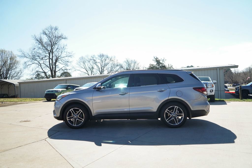 Used 2017 Hyundai Santa Fe SE Ultimate w/ SE Ultimate Tech Package 03 image 18