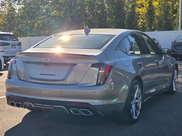 Used 2023 Cadillac CT5 V w/ Premium Package RWD image 5
