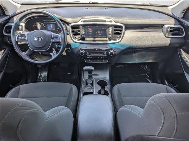 Used 2020 Kia Sorento LX w/ LX I4 Convenience Package FWD image 16
