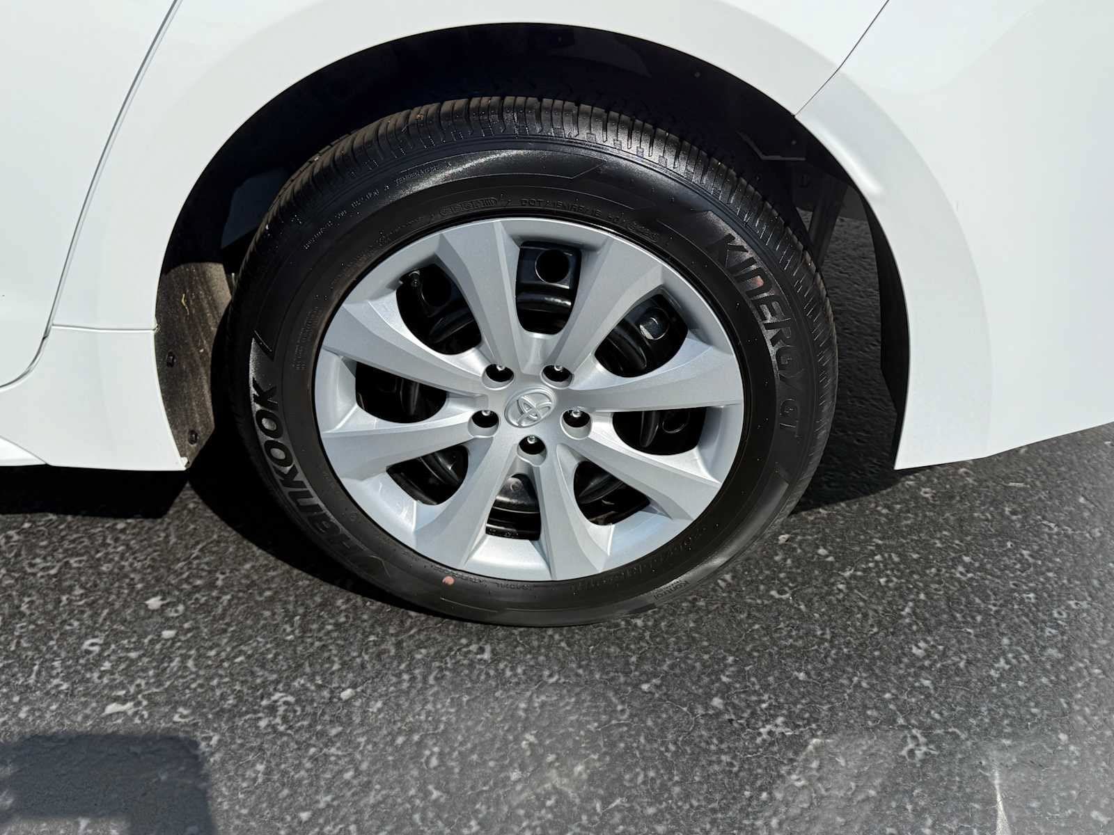Certified 2024 Toyota Corolla LE FWD image 9